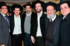 No Noivado de Chaia Liba Goldfeld e Yaakov Natanel Said (foto de Shlomo Goldfarb)