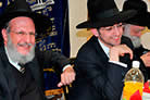 No Noivado de Chaia Liba Goldfeld e Yaakov Natanel Said (foto de Shlomo Goldfarb)