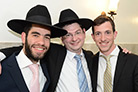 No noivado de Chaim Yehuda Waitzberg com Yocheved Landasman em Israel, fotos de Shlomo Goldfarb