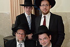 No noivado de Chaim Yehuda Waitzberg com Yocheved Landasman em Israel, fotos de Shlomo Goldfarb