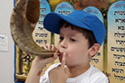 Tocando o Shofar no Darkênu